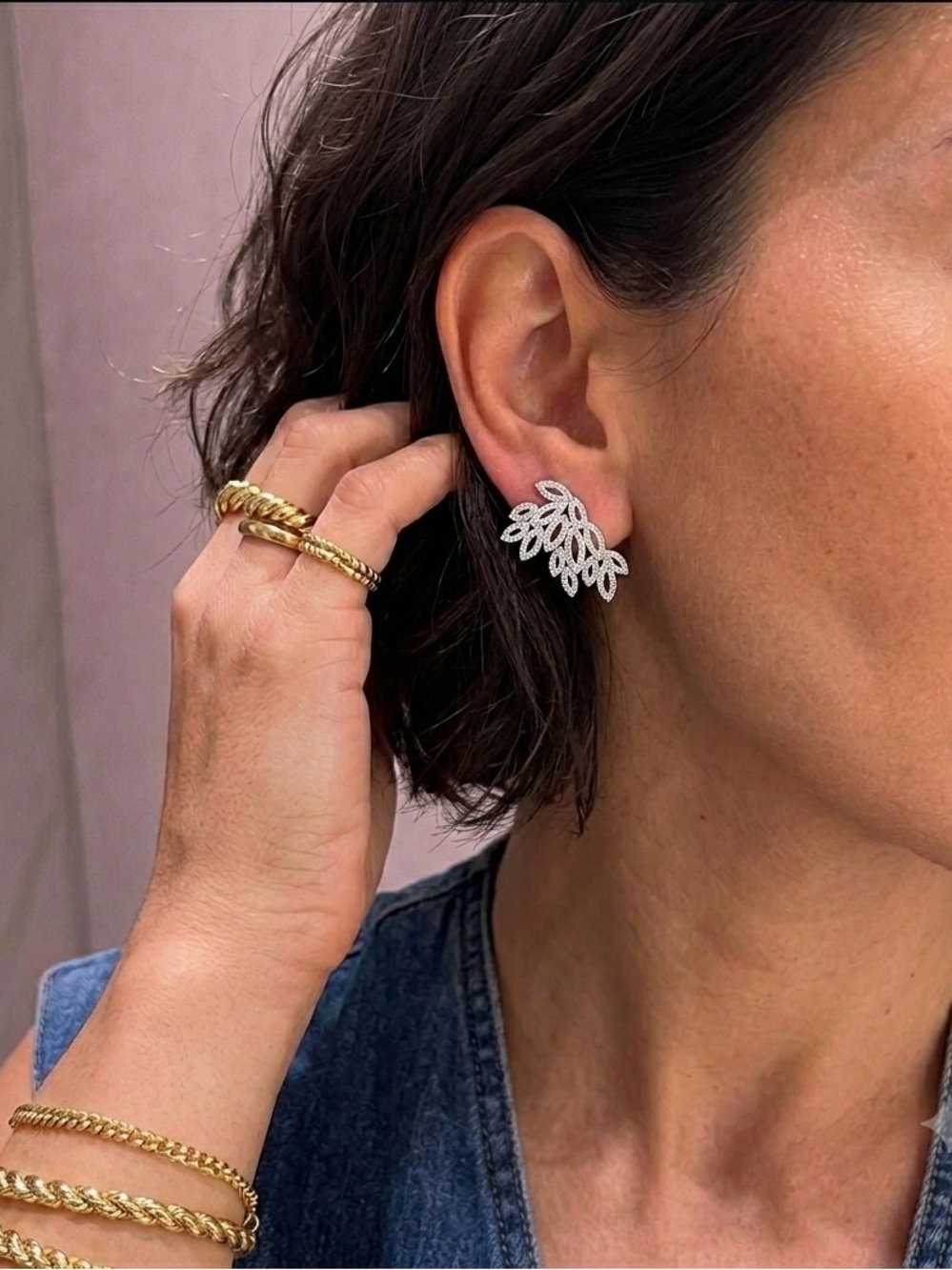 FLOWER Stud Earrings
